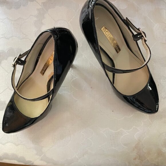 Size 4 Patent leather strap stilettos - Picture 2 of 7